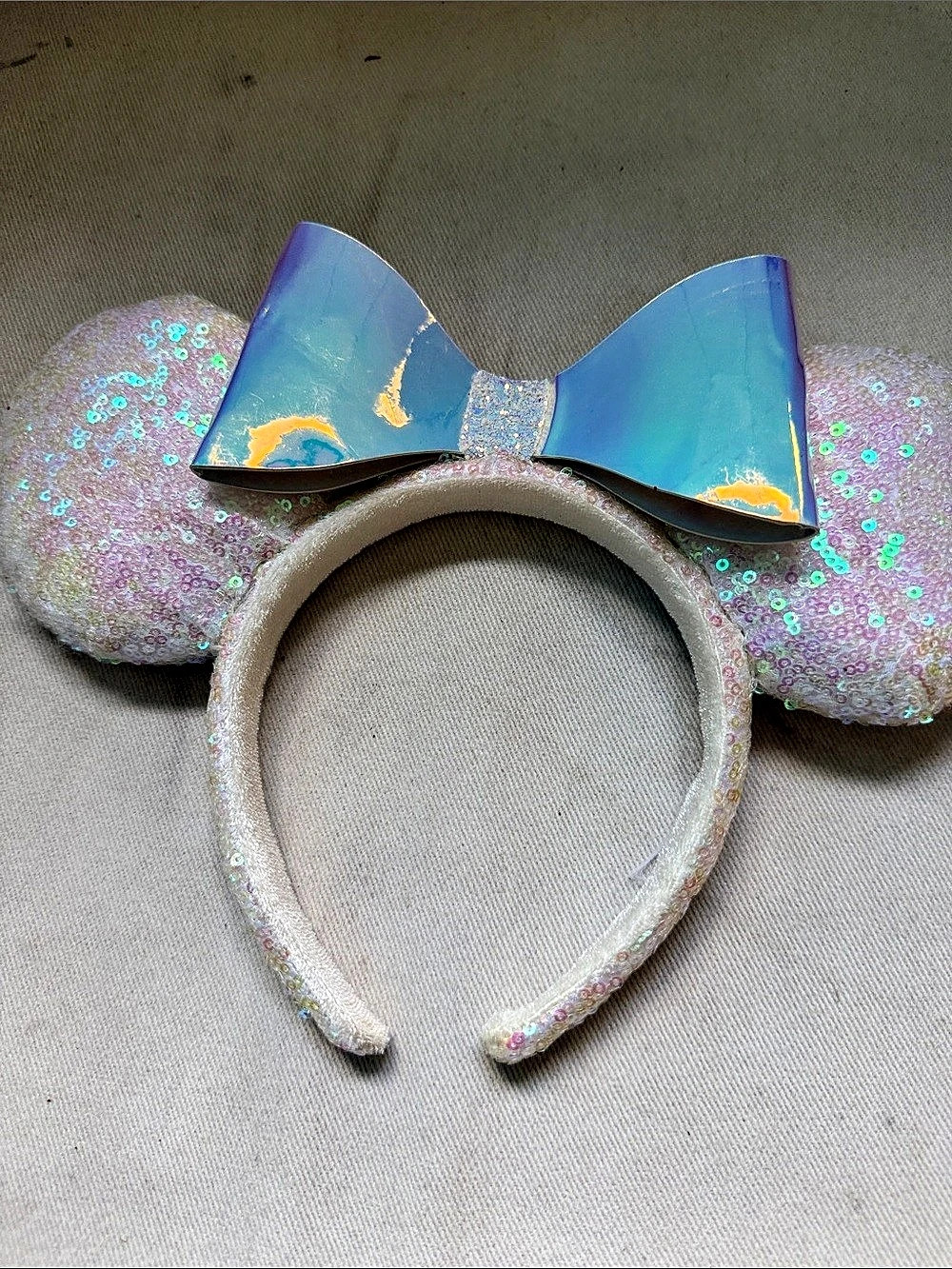Disney Parks shiny multi color Sequin Bow Minnie Mouse Ears Headband